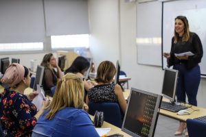 קורס "נשים ברשת" לאימהות חד הוריות